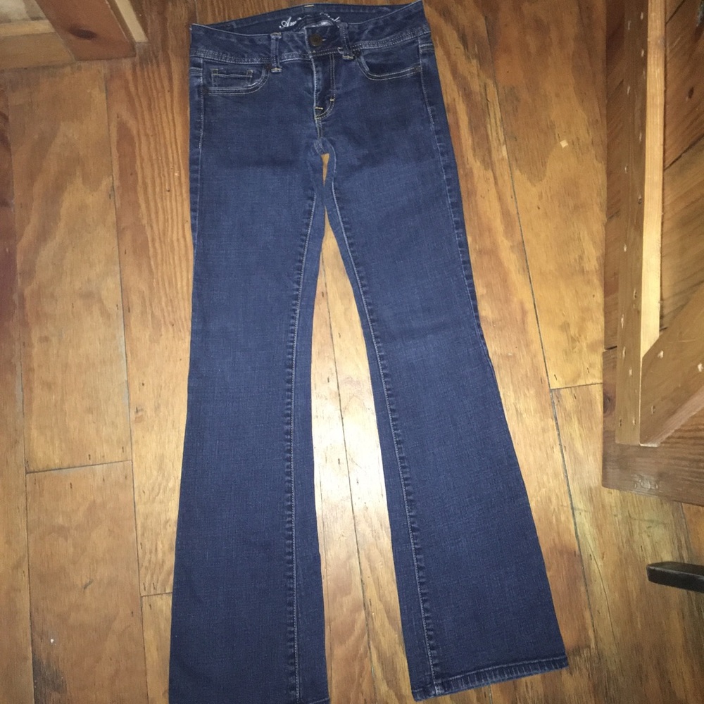 American Eagle super stretch blue jeans size 4